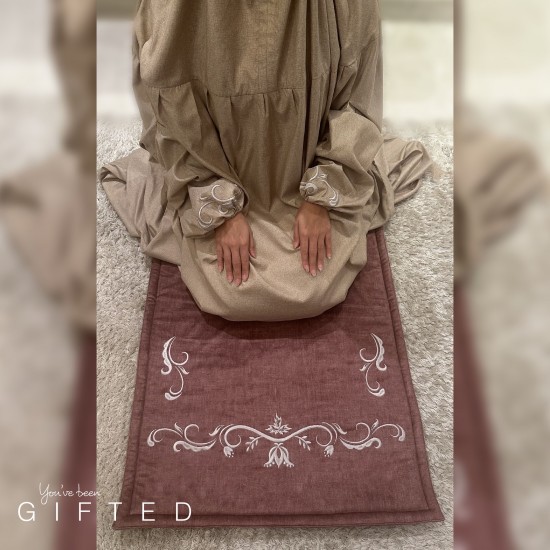 AlHambra Prayer Set - Nude