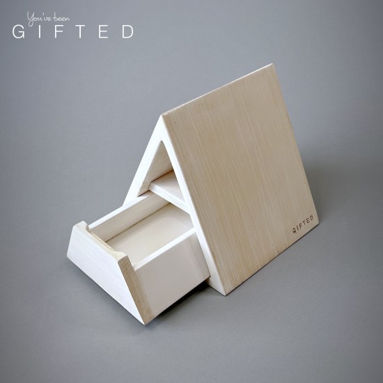 Gifted Pyramid Reading Stand