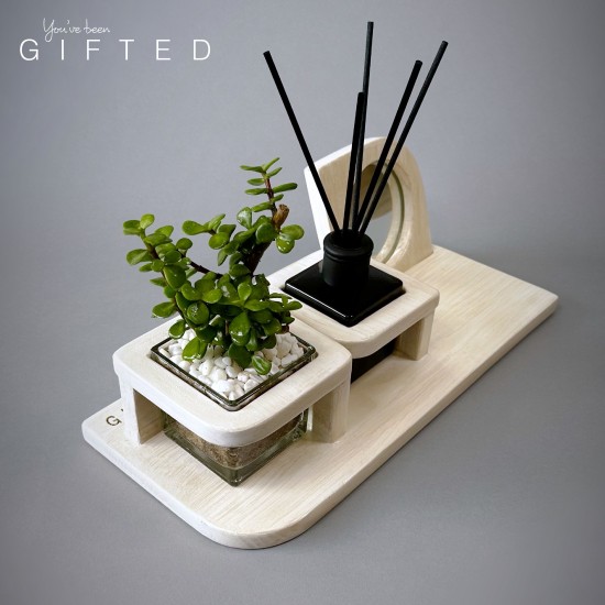 Gifted Reflect Tray