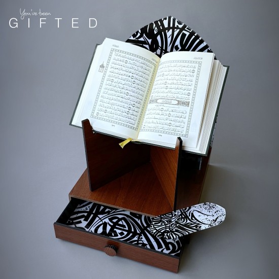 Gifted Special Reading Stand - Art